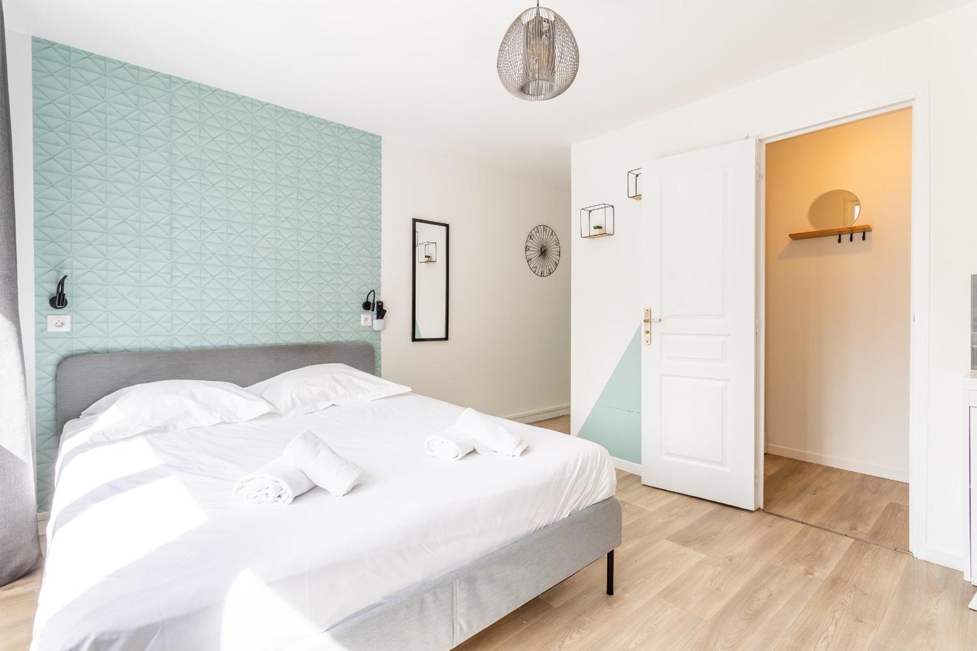 S&K Suite Grande Rue Roubaix - Chambre Spacieuse Et Sdb Privee - Netflix Et Cuisine Екстериор снимка