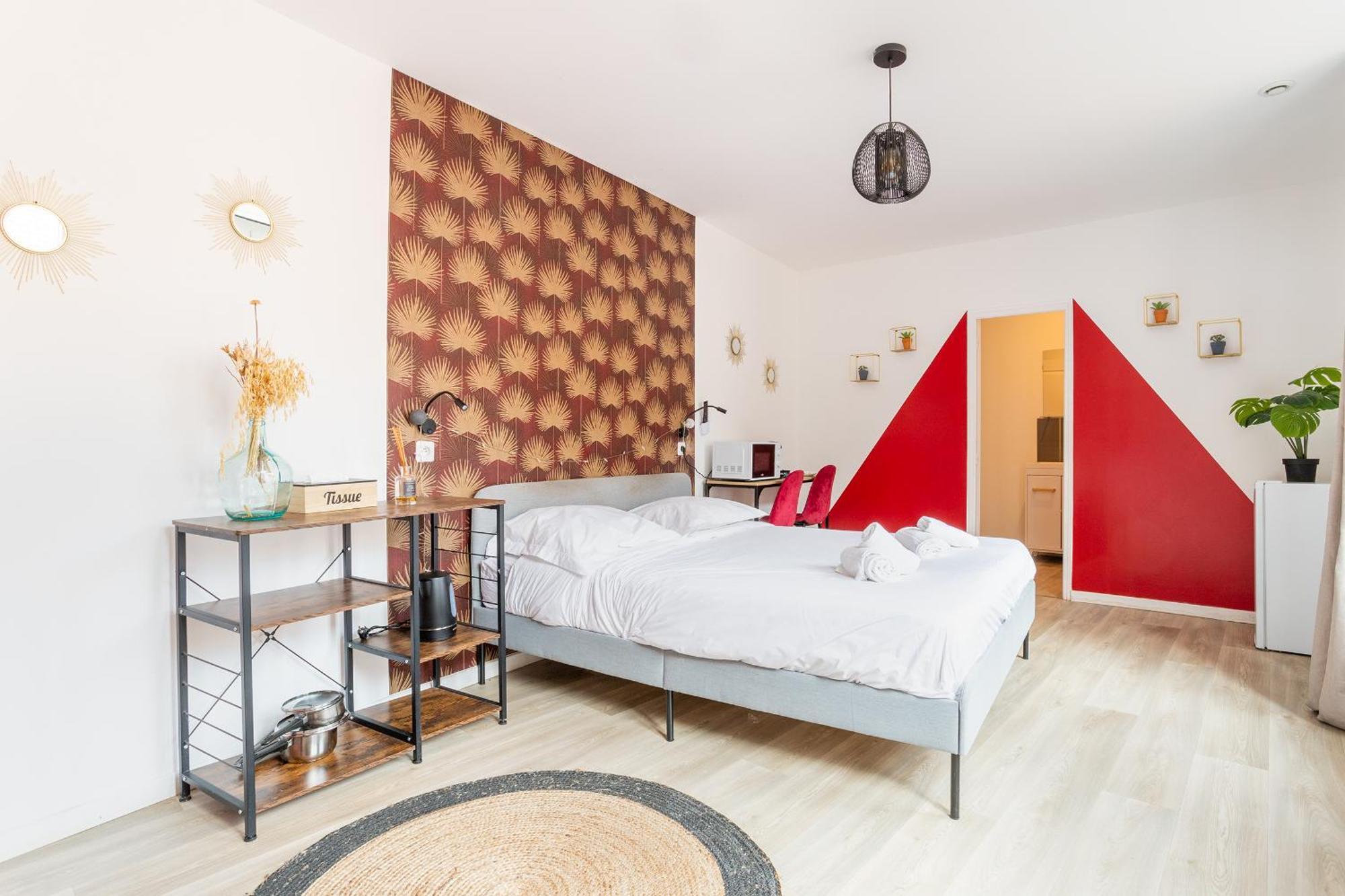 S&K Suite Grande Rue Roubaix - Chambre Spacieuse Et Sdb Privee - Netflix Et Cuisine Екстериор снимка